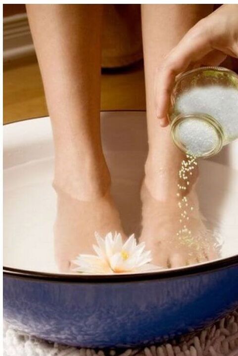 Feet soaking solutions